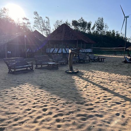 Omeesha Beach Hotel Kalpitiya Kültér fotó