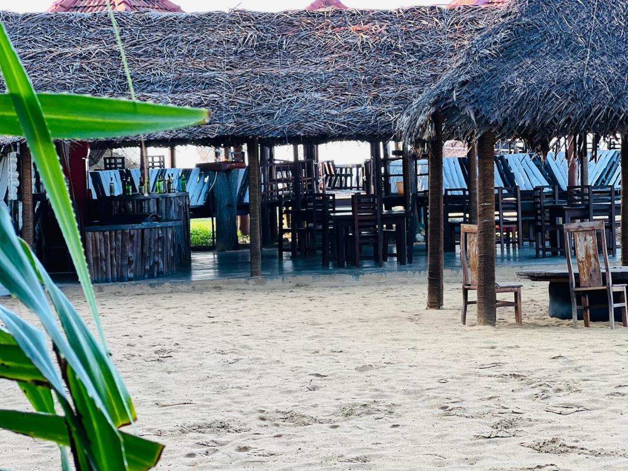 Omeesha Beach Hotel Kalpitiya Kültér fotó