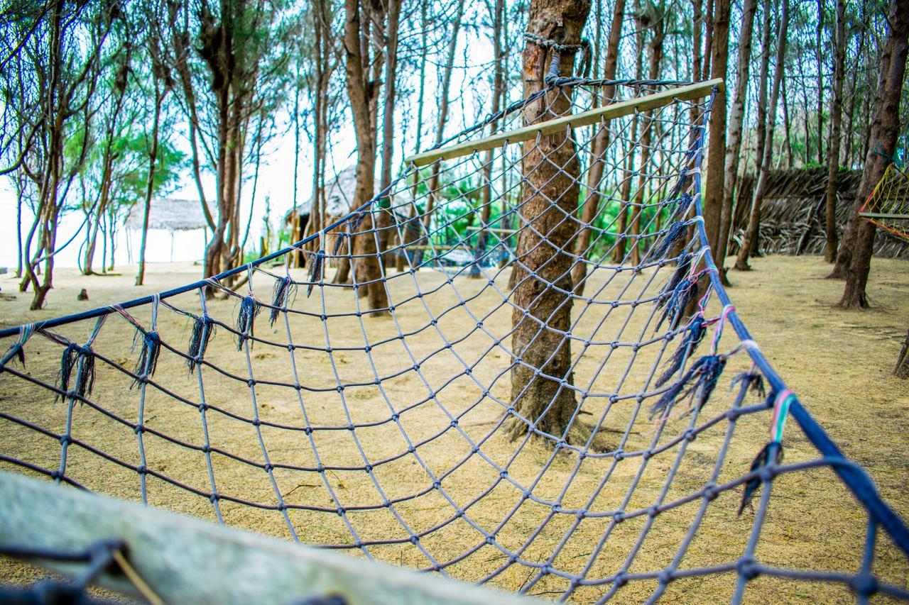 Omeesha Beach Hotel Kalpitiya Kültér fotó